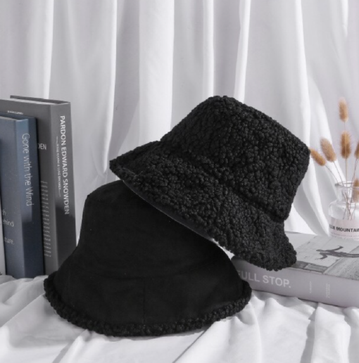 2 in 1 Women's Oversized Fleece Bucket Hat - Image 3