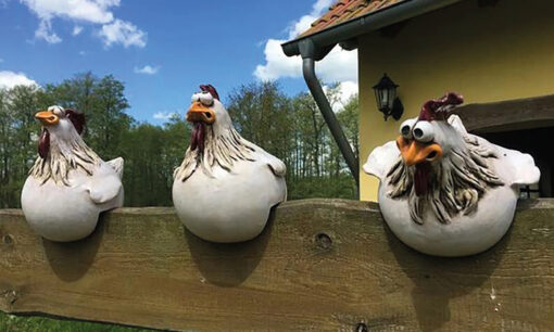 Funny Chicken Fence Decor Statues