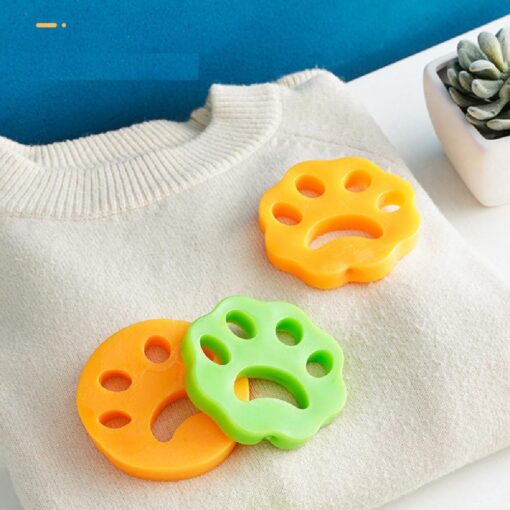 Up to Four Pieces Reusable Pet Hair Remover for Laundry - Image 12