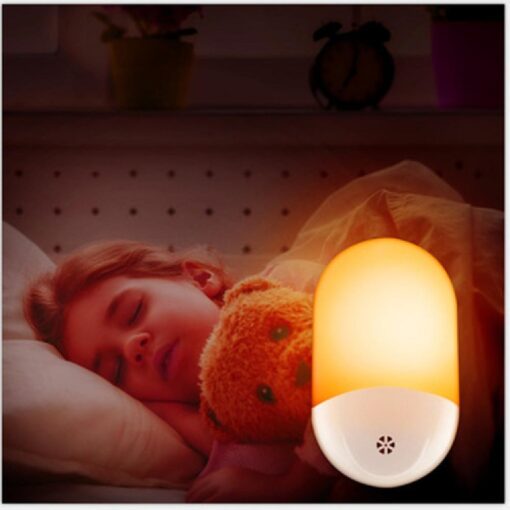 LED Wall Plug-in Night Light Lamp with Automatic Sensor Light (UK Plug) - Image 2