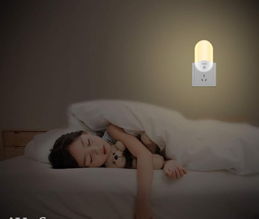 LED Wall Plug-in Night Light Lamp with Automatic Sensor Light (UK Plug) - Image 5