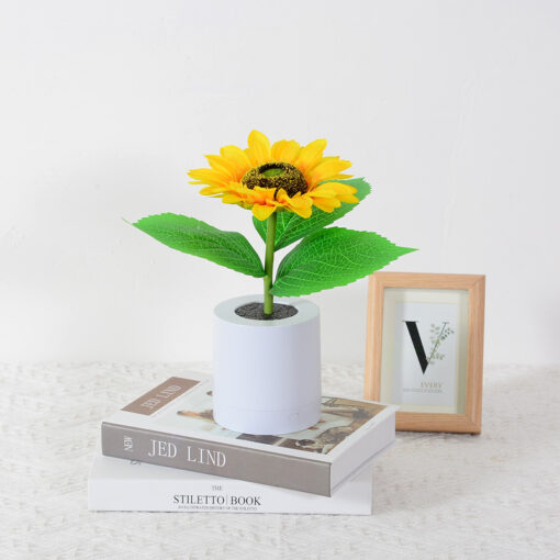 USB Rechargeable Sunflower LED Night Lamp - Image 11