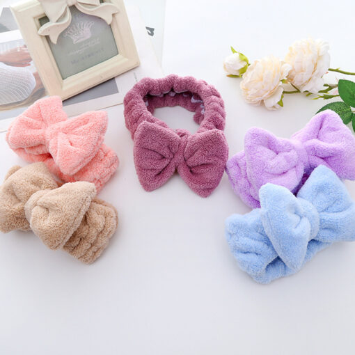 Bowknot Elastic Coral Plush Headband - Image 2