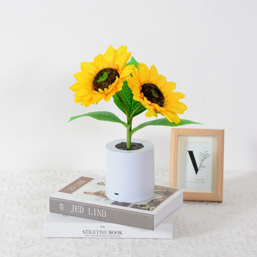 USB Rechargeable Sunflower LED Night Lamp - Image 10