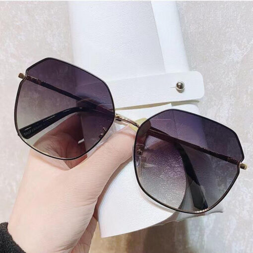 Irregular Metal Frame Gradient Sunglasses - Image 11