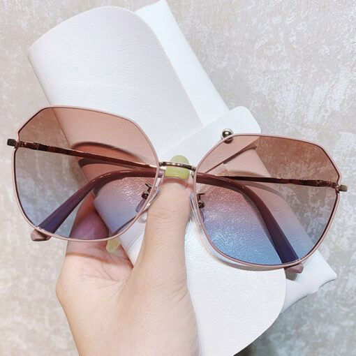 Irregular Metal Frame Gradient Sunglasses - Image 12