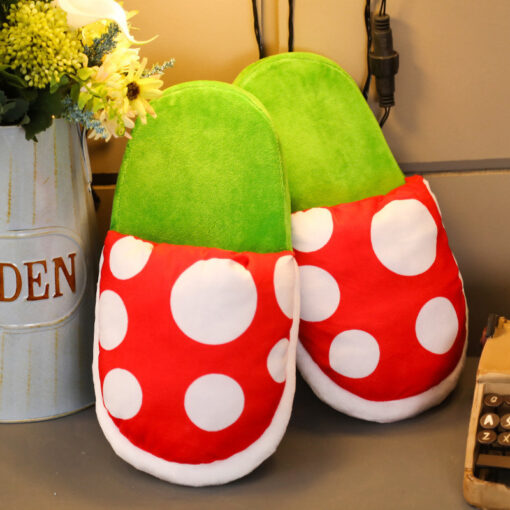 Piranha Plant Plush Slippers - Image 2