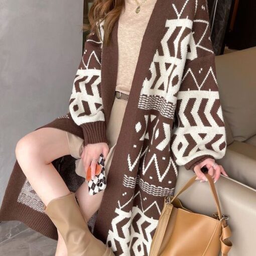 Geometric Oversized Knitted Cardigan - Image 8