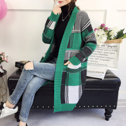 Vintage Check Knit Cardigan - Image 22