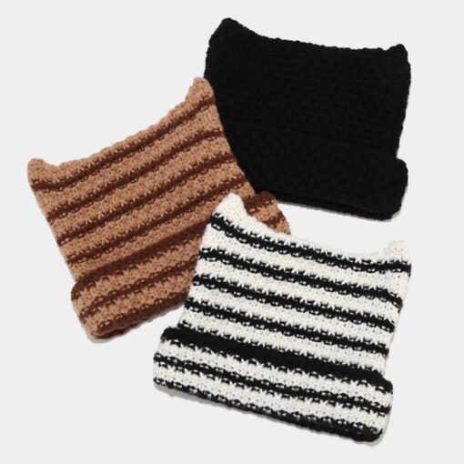 Knitted Kitten Beanie - Image 15