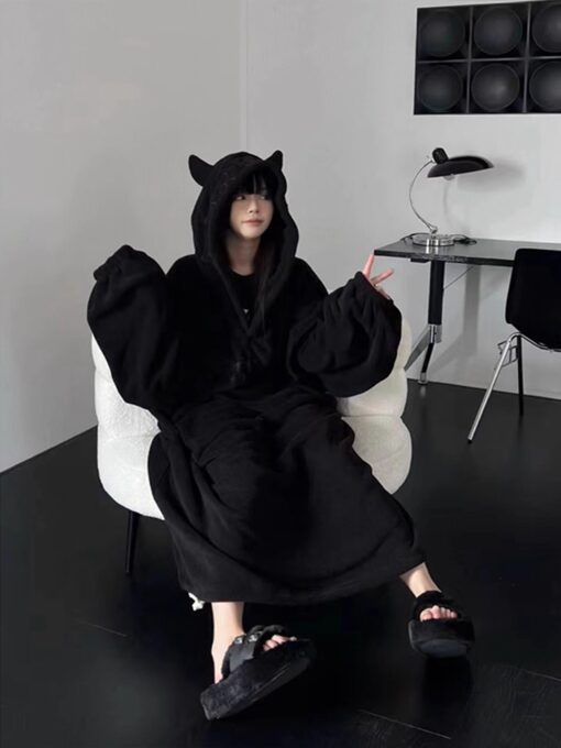 Little Devil Hooded Velvet Blanket - Image 2