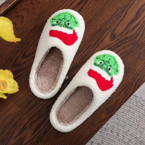 Christmas Embroidered Slipper - Image 10