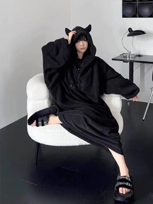 Little Devil Hooded Velvet Blanket - Image 8