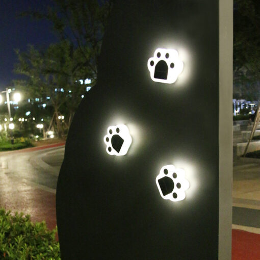 Outdoor LED Paw Solar Decor Lamp - Image 2