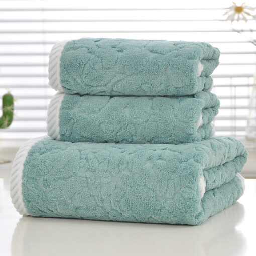 Soft & Luxurious Bathroom Towel Set - Image 4