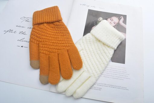 Unisex Winter Knitting Touch-screen Gloves - United Kingdom - Image 13