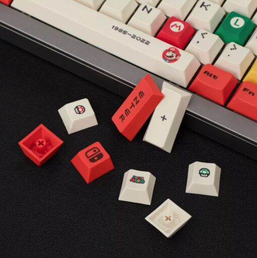 Mar and Lugi Retro 124 Keycaps - Image 3